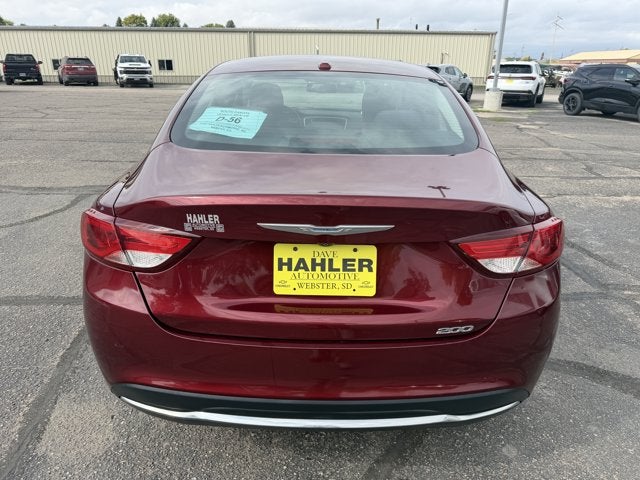 2015 Chrysler 200 Limited