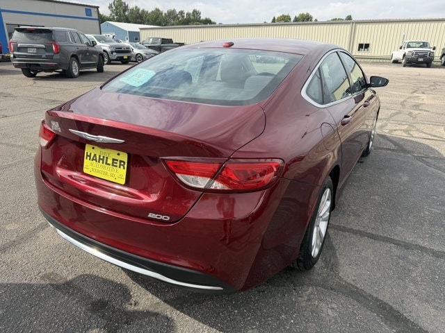 2015 Chrysler 200 Limited