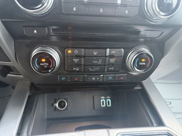 2016 Ford F-150 Platinum