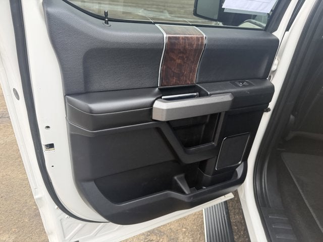 2016 Ford F-150 Platinum