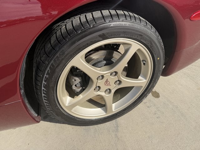 2003 Chevrolet Corvette Base