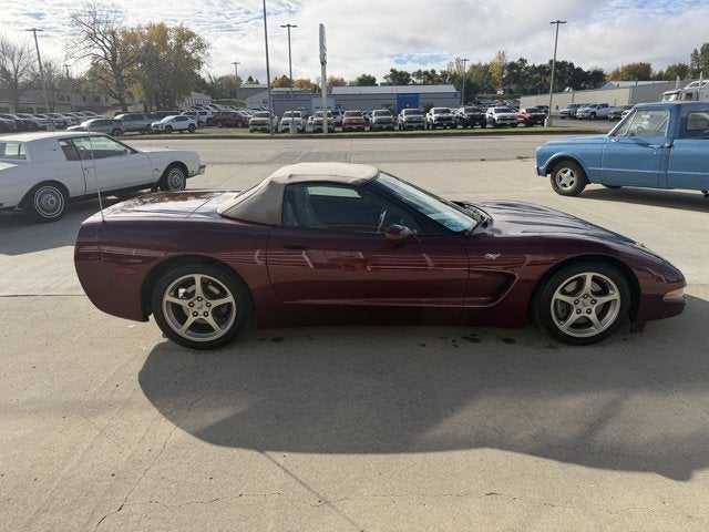 2003 Chevrolet Corvette Base