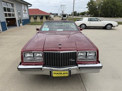 1983 Buick Riviera Base