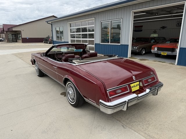 1983 Buick Riviera Base