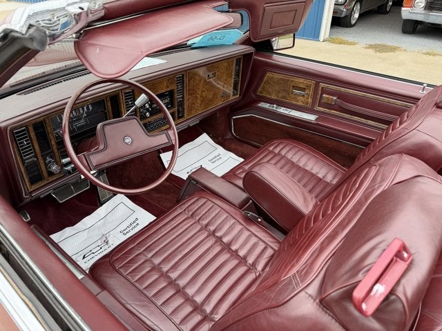 1983 Buick Riviera Base
