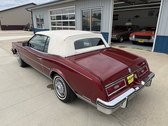 1983 Buick Riviera Base