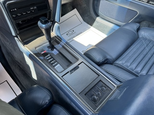 1990 Buick Reatta Base