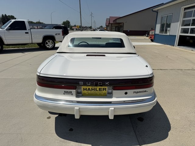 1990 Buick Reatta Base