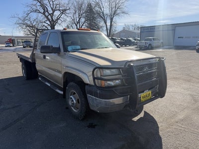 2005 Chevrolet Silverado 3500 LS