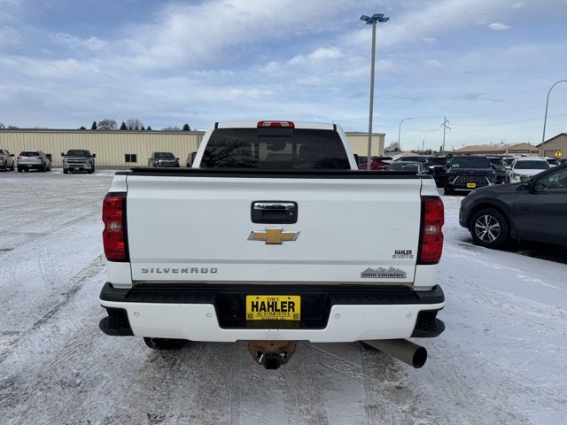 2015 Chevrolet Silverado 2500HD Built After Aug 14 High Country