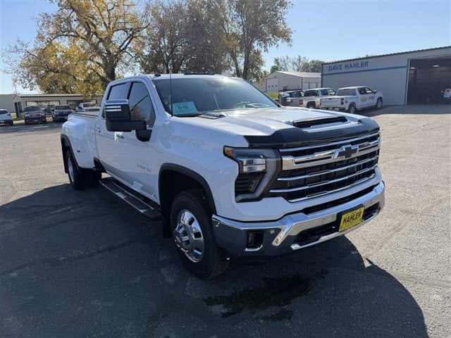 2025 Chevrolet Silverado 3500HD LTZ