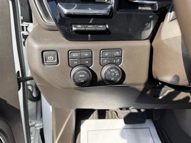 2025 Chevrolet Silverado 3500HD LTZ