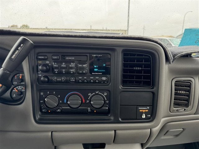 2000 Chevrolet Silverado 1500 LS