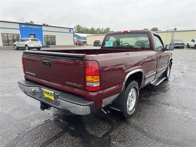 2000 Chevrolet Silverado 1500 LS