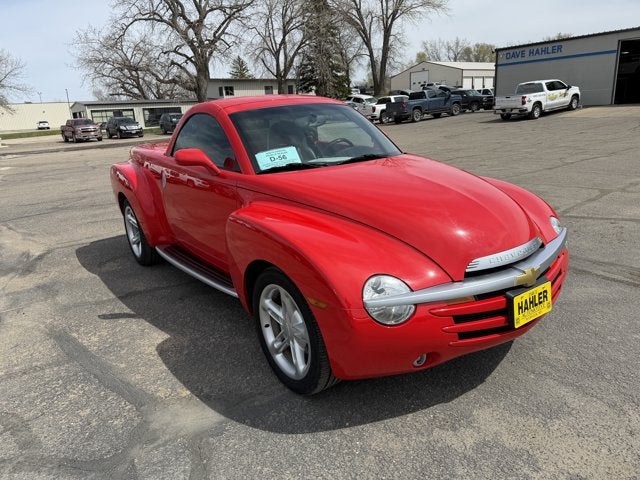 2004 Chevrolet SSR LS