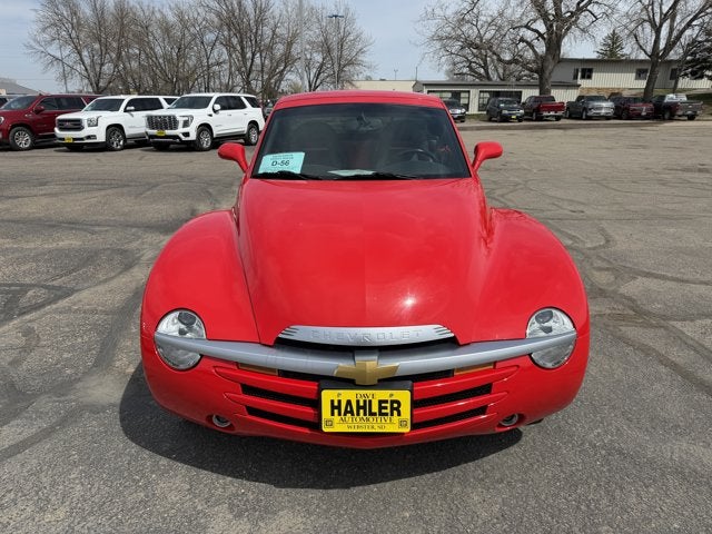 2004 Chevrolet SSR LS
