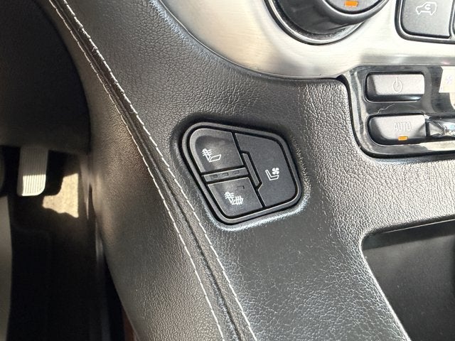 2017 GMC Yukon XL SLT