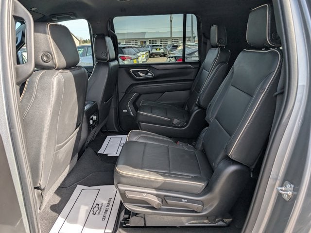 2022 GMC Yukon XL SLT