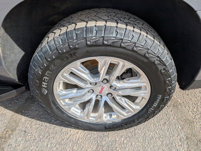 2022 GMC Yukon XL SLT