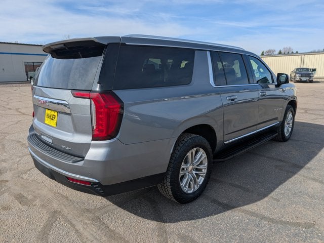 2022 GMC Yukon XL SLT