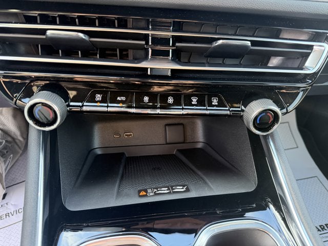 2026 Chevrolet Traverse AWD LT