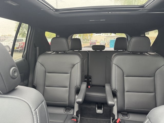 2027 Chevrolet Traverse AWD LT