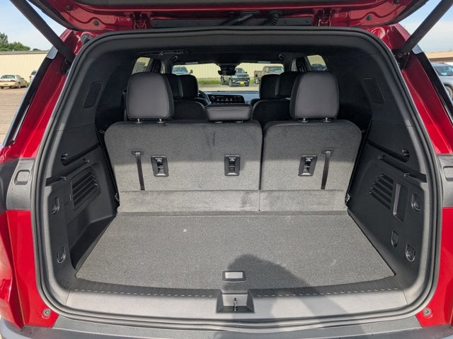 2026 Chevrolet Traverse AWD LT