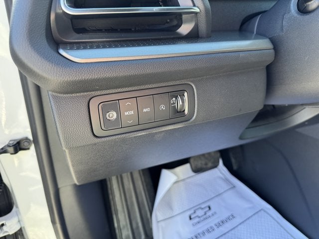 2027 Chevrolet Traverse AWD LT