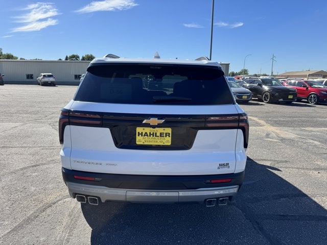 2027 Chevrolet Traverse AWD LT