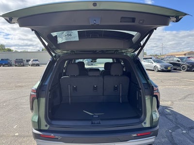 2027 Chevrolet Traverse AWD LT