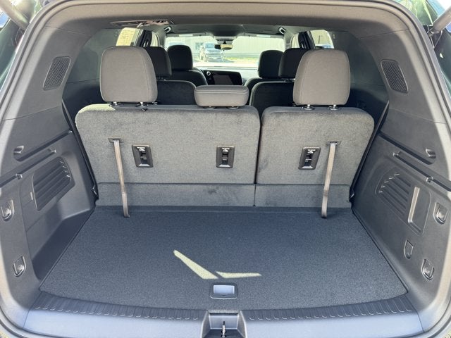 2027 Chevrolet Traverse AWD LT