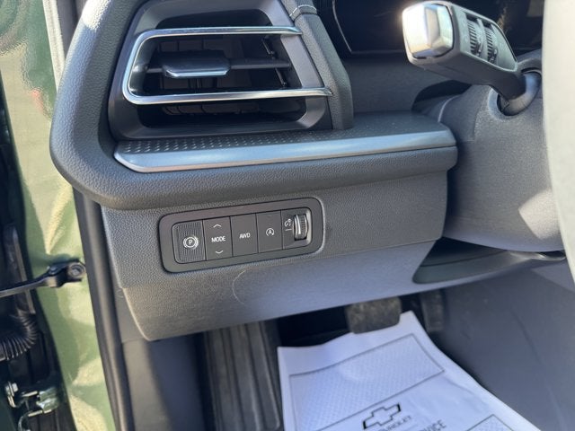 2027 Chevrolet Traverse AWD LT