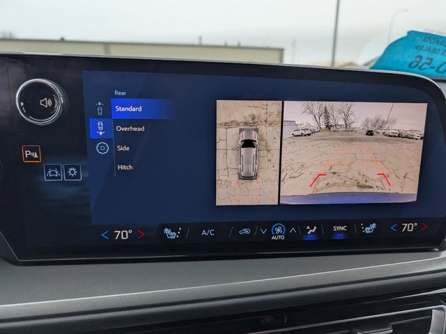 2026 Chevrolet Traverse AWD LT