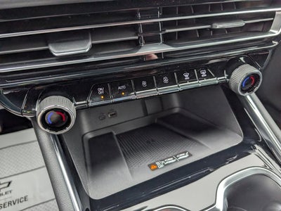 2026 Chevrolet Traverse AWD LT