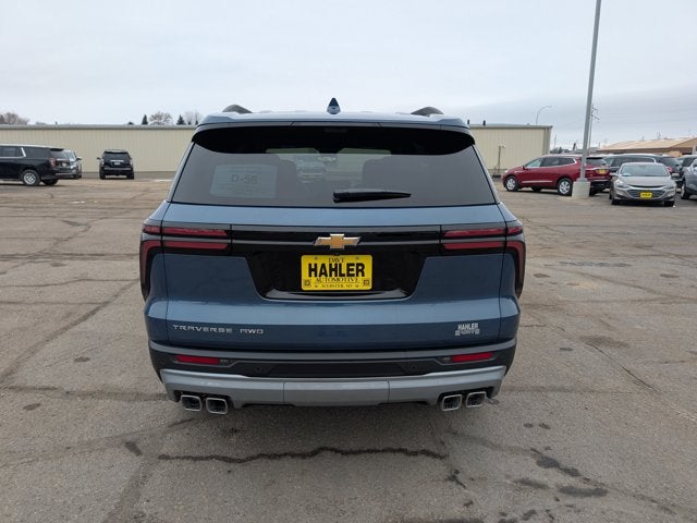 2026 Chevrolet Traverse AWD LT