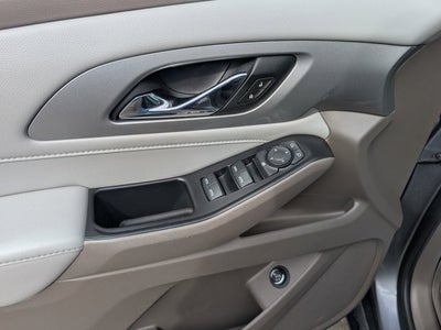 2021 Chevrolet Traverse LT
