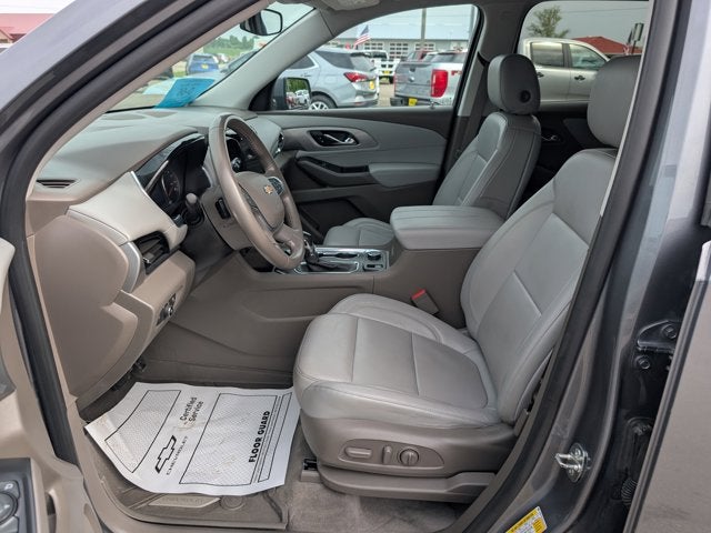 2021 Chevrolet Traverse LT