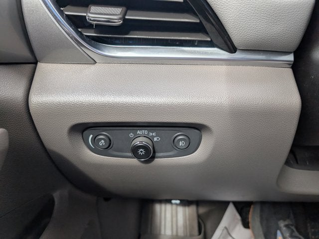 2021 Chevrolet Traverse LT