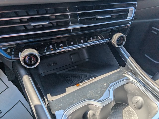 2026 Chevrolet Traverse AWD RS