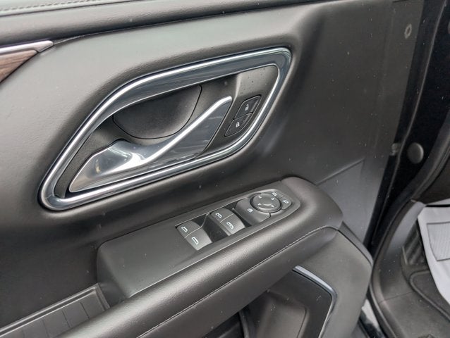 2023 Chevrolet Suburban LS