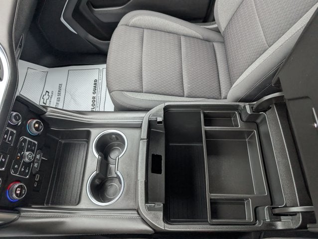 2023 Chevrolet Suburban LS