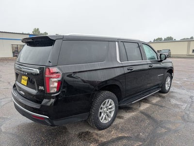 2023 Chevrolet Suburban LS