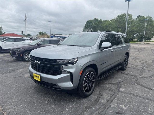 2024 Chevrolet Suburban RST