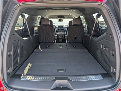 2024 Chevrolet Suburban Premier