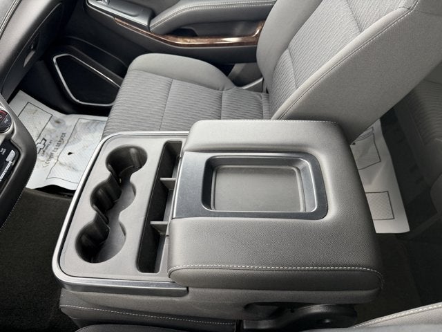 2018 Chevrolet Suburban Commercial