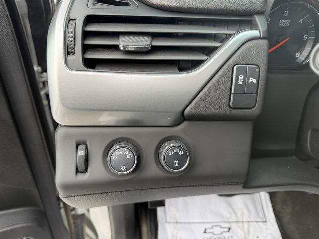 2018 Chevrolet Suburban Commercial