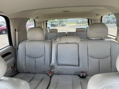 2003 Cadillac Escalade Base