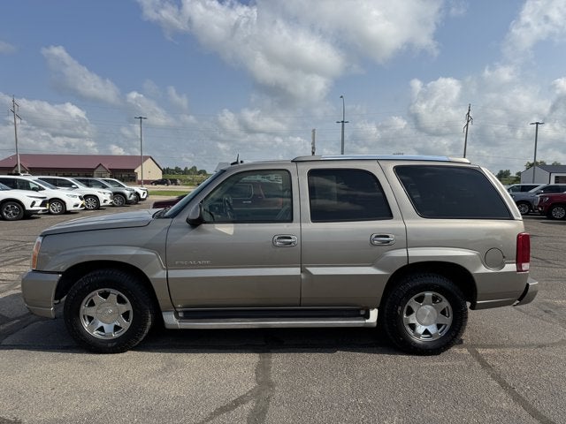 2003 Cadillac Escalade Base