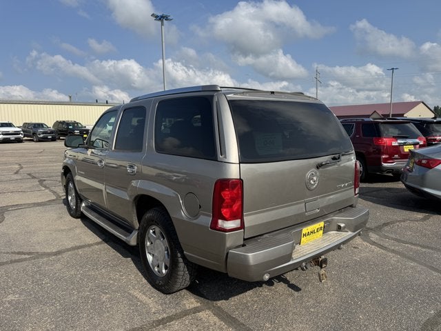2003 Cadillac Escalade Base