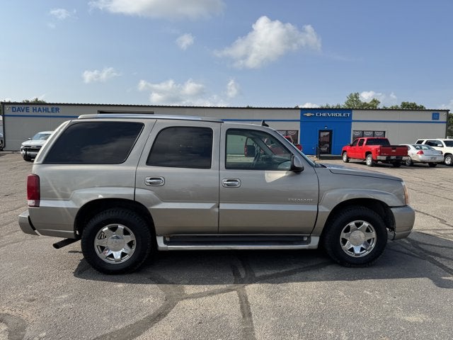 2003 Cadillac Escalade Base